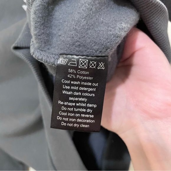 Alphalete Proud Never Satisfied Cropped Sweatshirt Gray XS Long Sleeve - Picture 7 of 7